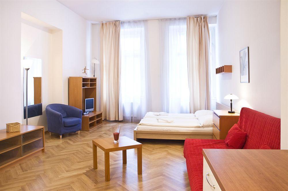 Ai Quattro Angeli Aparthotel Praag Buitenkant foto